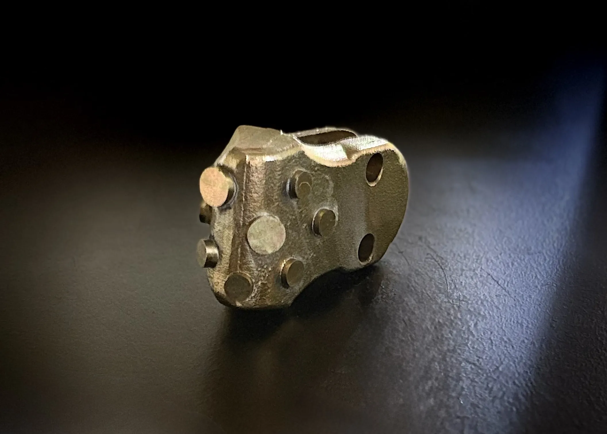 At Nalı Çarık Elmas